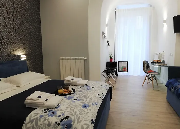 Bed and Breakfast Porta San Gennaro Napoli